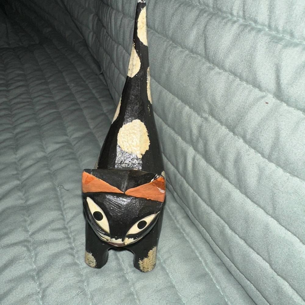 Folk Art Cat Black Spotted Long Tail Hand Painted Wooden kitty Ring holder‎